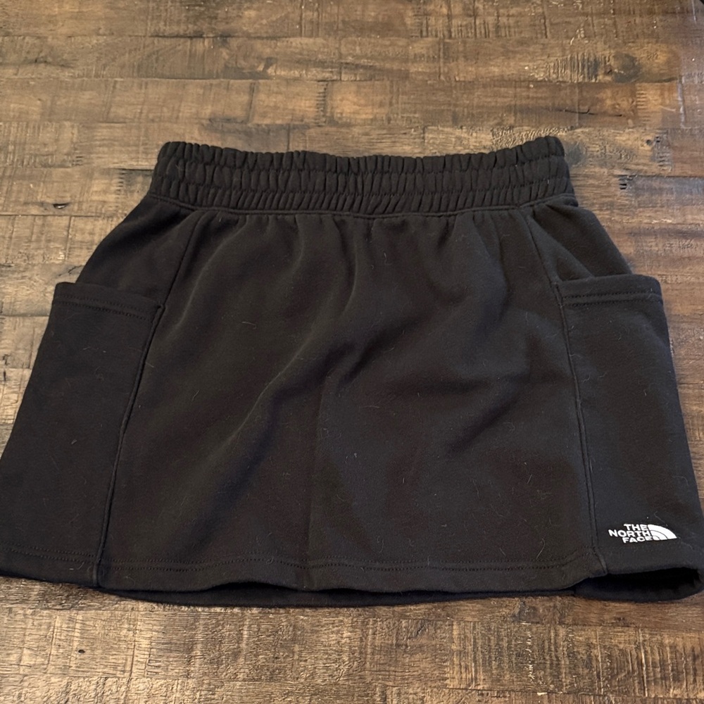 The North Face Sz S Black Mini Skirt w Pockets